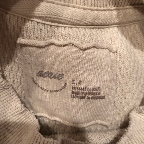 Aerie textured crew cut sweatshirt. Heather frost (cream) color. Size S. - Picture 3 of 4